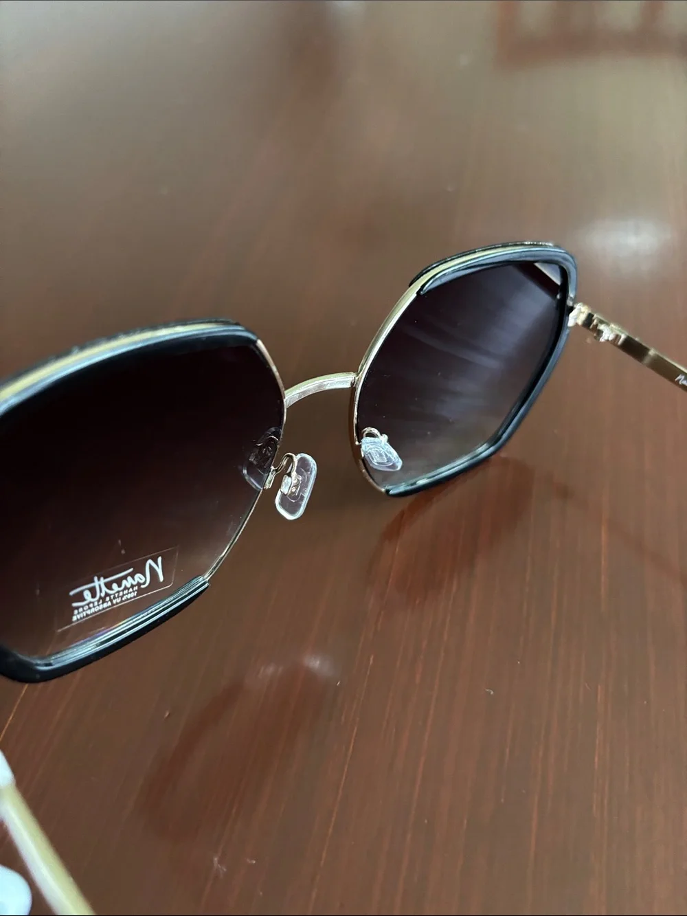 Nanette Lepore Gold Metal & black hexagonal frame/gradient,100% UV protection